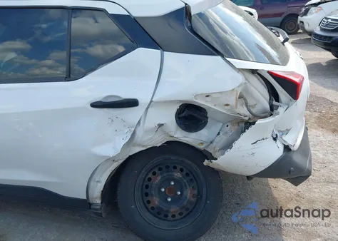 2020 Nissan Kicks S Xtronic Cvt z USA, uszkodzony, nr VIN 3N1CP5BV8LL497033